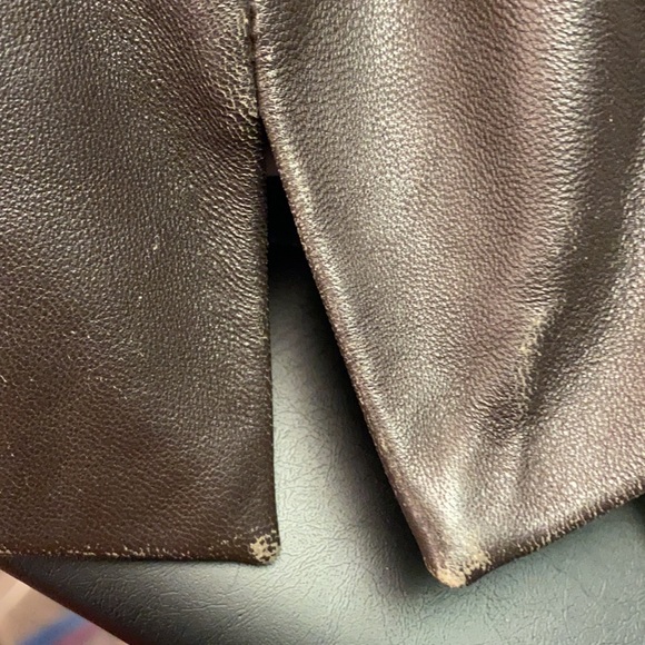 - Genuine Leather Jacket - Picture 9 of 10